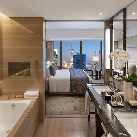 Mandarin Oriental Pudong, Шанхай Екстер'єр фото