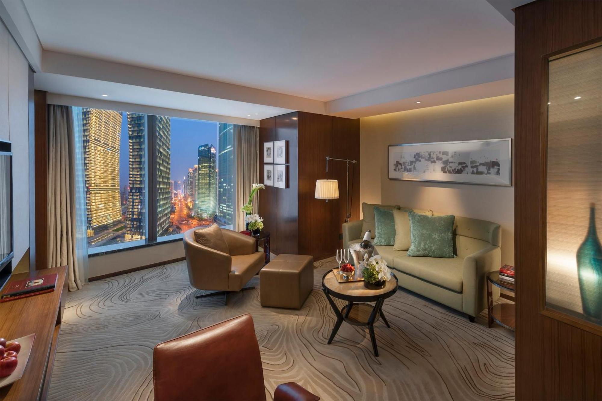 Mandarin Oriental Pudong, Шанхай Екстер'єр фото