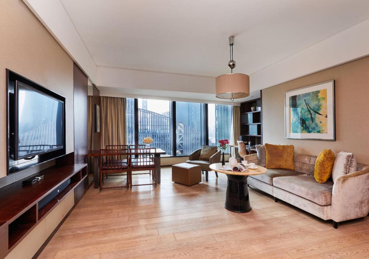 Mandarin Oriental Pudong, Шанхай Екстер'єр фото